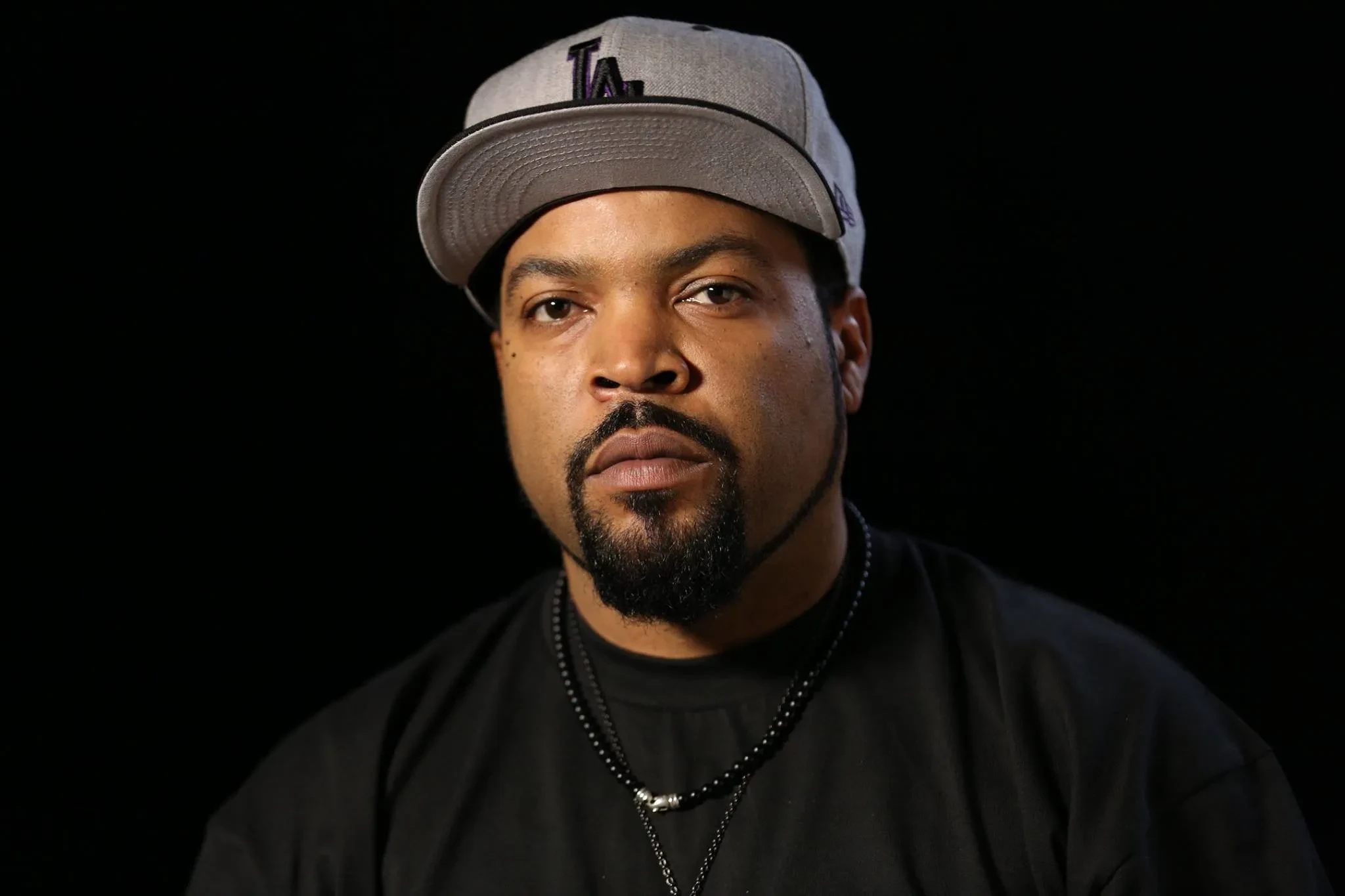 img/1753_ice-cube-beard-a-cool-guide-to-this-trendy-style.webp