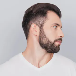 img/1759_your-guide-to-beard-necklines-finding-the-perfect-finish.webp